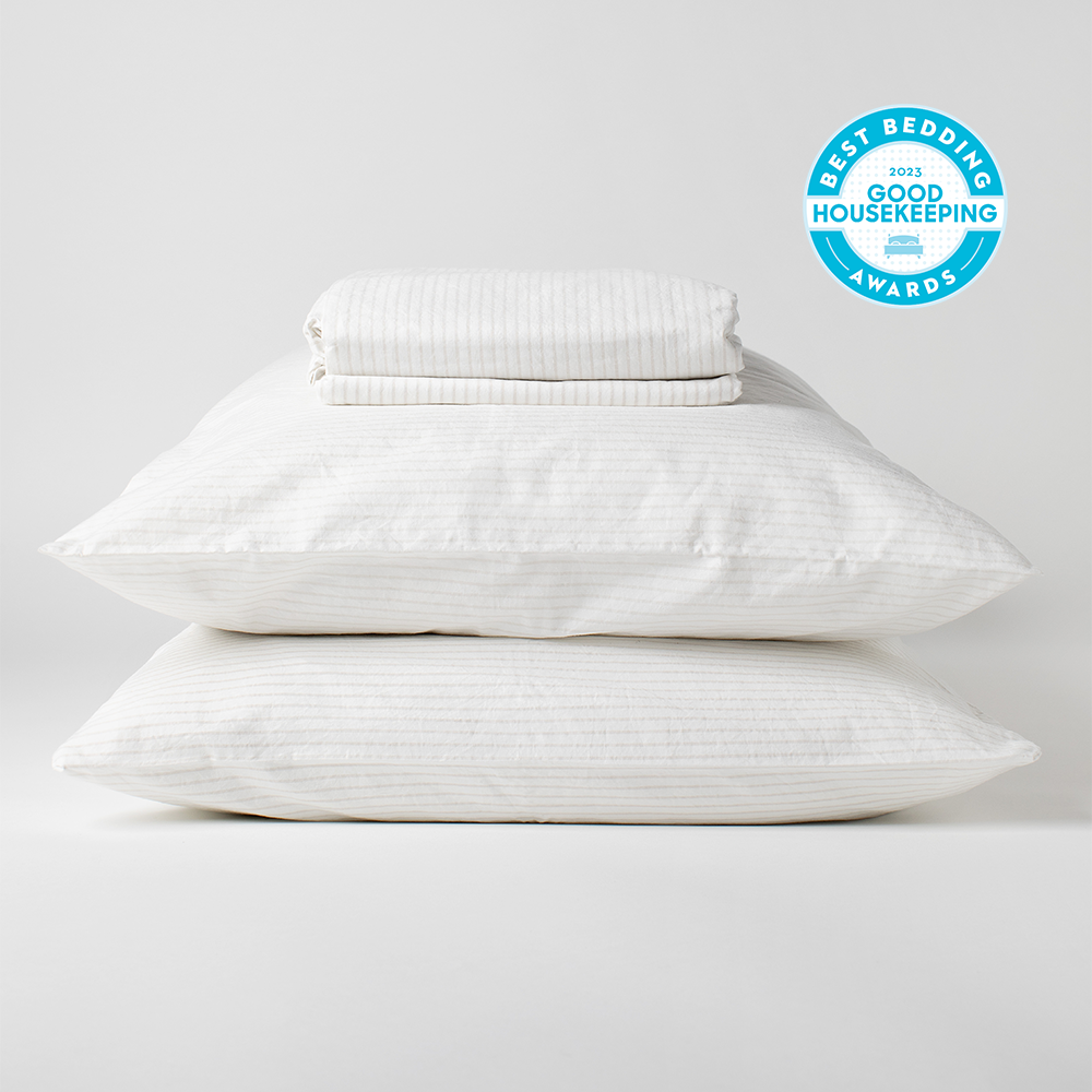The Crisp percale bedsheet set - pinstripe chalk/clay