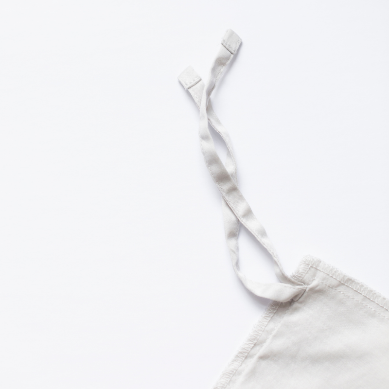 Close up of a corner tie.