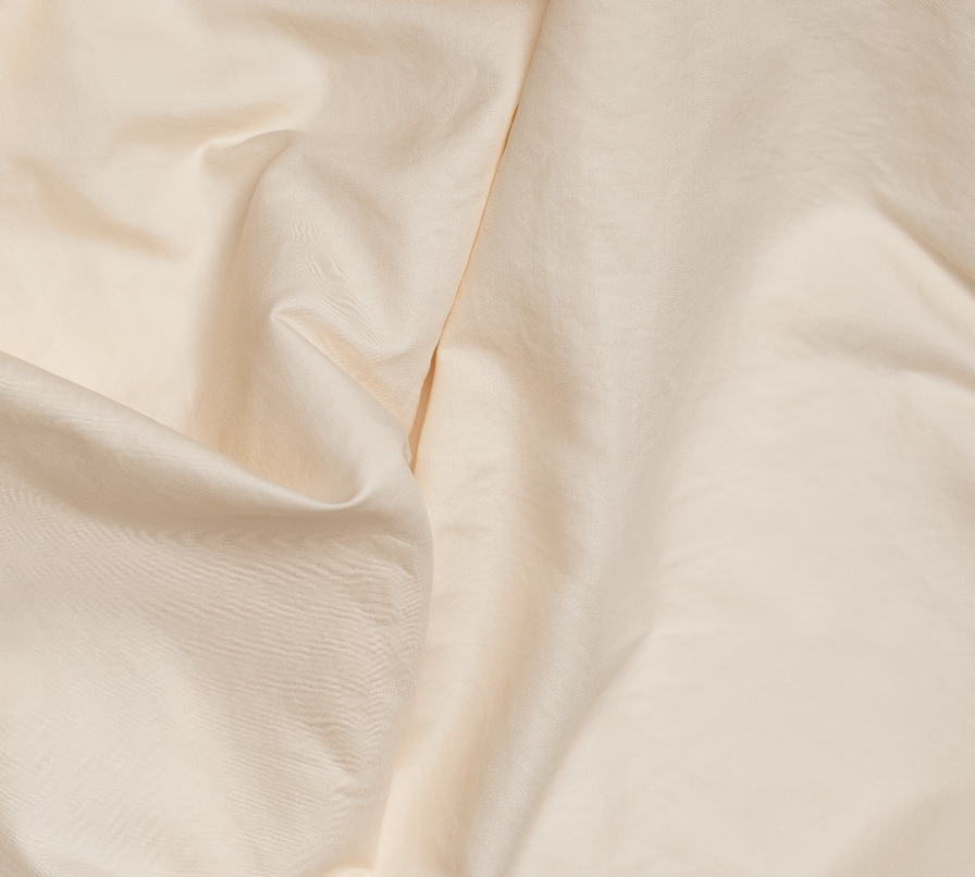 Classic bedsheet - Incredibly smooth with a subtle sheen sateen